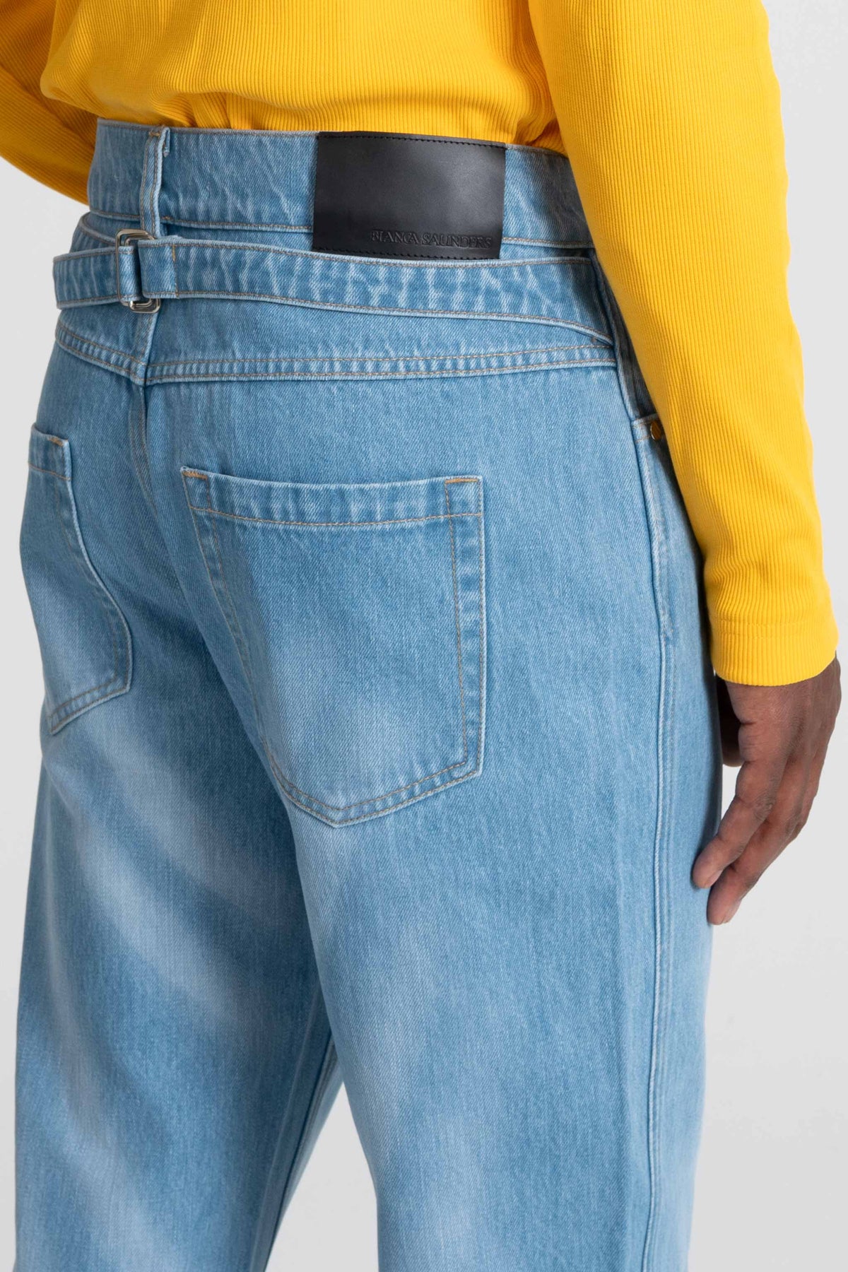 Reverse Stretched Jeans