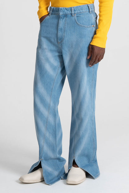Reverse Stretched Jeans